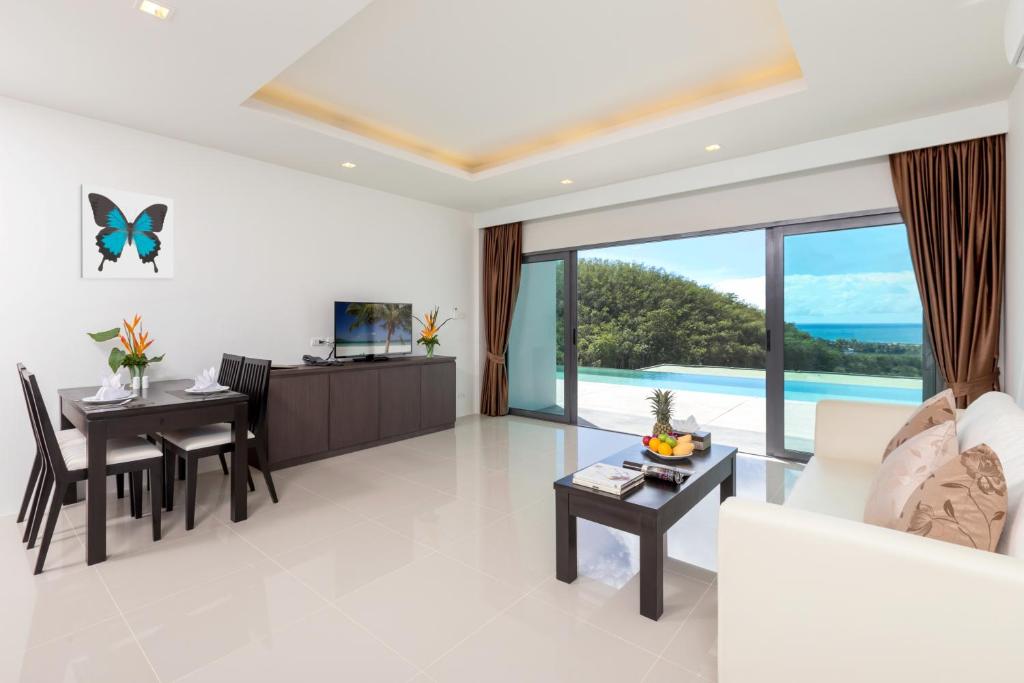 Patong Bay Hill-1